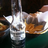 รูปภาพถ่ายที่ Tequila&amp;#39;s Family Mexican Restaurant โดย Mike D. เมื่อ 10/6/2012