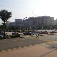 Pusat pentadbiran kerajaan persekutuan