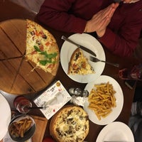 Photo taken at Tashir Pizza by Parisa M. on 2/9/2019