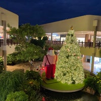รูปภาพถ่ายที่ Galleria Shopping โดย Jackson B. เมื่อ 11/26/2021