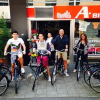 Foto tirada no(a) A-Bike Rental por A-Bike Rental em 5/26/2016