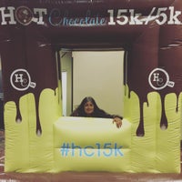 Photo taken at Hot Chocolate 15K Expo by Daphne C. on 11/7/2015