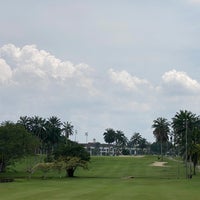 Photo taken at Tanjung Puteri Golf Resort by Yongsuk H. on 4/21/2024