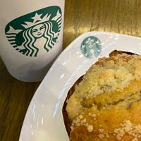 Photo taken at Starbucks by Yongsuk H. on 10/12/2021