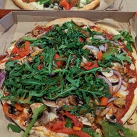 1/26/2023 tarihinde J L.ziyaretçi tarafından Blaze Pizza'de çekilen fotoğraf