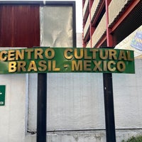 Photo taken at Centro Cultural Brasil Mexico by Eduardo G. on 12/11/2021