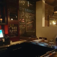 Foto tirada no(a) Policy Restaurant &amp;amp; Lounge por Lynn L. em 1/7/2017