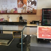 Photo taken at Cold Stone Creamery by Lynn L. on 8/20/2017