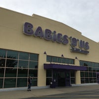 babies r us decarie