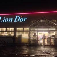 Photo taken at Lion D&amp;#39;or by T on 1/11/2015