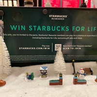 Photo taken at Starbucks by Gobinath M. on 12/28/2019