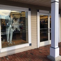 tommy hilfiger franklin mills mall