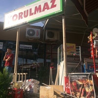 Photo taken at Yorulmaz Büfe by Soner . on 9/24/2017
