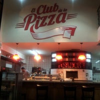 Photo taken at El Club de la Pizza by Joaquín A. on 2/8/2013