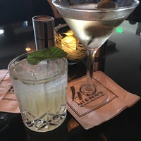Photo taken at Morton&#39;s The Steakhouse by Mark S. on 6/15/2018