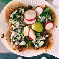 Photo taken at Tacos Arizas by Andres C. on 9/23/2015