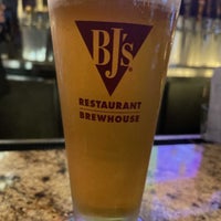 Photo taken at BJ&amp;#39;s Restaurant &amp;amp; Brewhouse by Michael B. on 2/20/2023