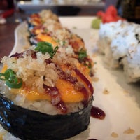 12/7/2014 tarihinde S Kehindeziyaretçi tarafından Sushi Queen'de çekilen fotoğraf