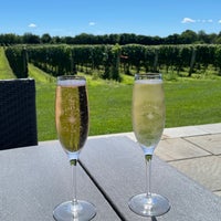 Photo taken at Sparkling Pointe Vineyards by Stacy on 8/13/2022