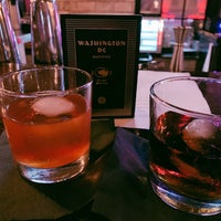 รูปภาพถ่ายที่ Penny Whisky Bar &amp;amp; Restaurant โดย Stacey เมื่อ 1/9/2019