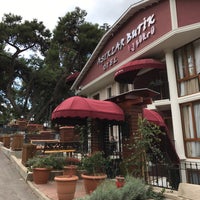 รูปภาพถ่ายที่ Aşıklar Butik Hotel โดย Tolga C. เมื่อ 10/9/2016