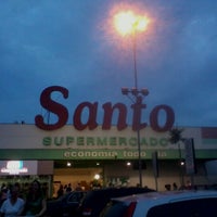 Photo taken at Santo Supermercado by Tais F. on 12/28/2012