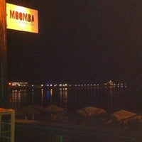 รูปภาพถ่ายที่ Moomba • Restaurant | Bar | Afterlight โดย ♋️Katial1❤️St♋ เมื่อ 8/27/2013