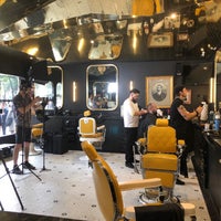 Barbería Royal - Salon / Barbershop in Polanco
