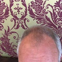 Photo taken at Kapsalon Mus&amp;#39;ab by Leo Q. on 6/23/2018