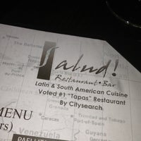 รูปภาพถ่ายที่ Salud Restaurant &amp;amp; Bar โดย Lizmarys A. เมื่อ 10/18/2012