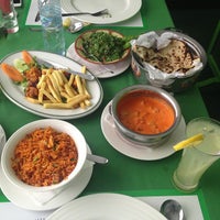 Foto tomada en Al Aktham Restaurant  por Khalphan A. el 9/26/2012