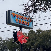 Photo taken at Torchy&amp;#39;s Tacos by Tim Y. on 1/23/2021