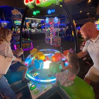 Photo taken at Dave &amp;amp; Buster&amp;#39;s by Kim S. on 6/26/2021