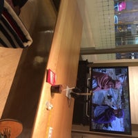 Photo taken at docomo smartphone lounge by kazuki01 on 2/19/2017