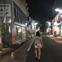 Photo taken at B-SIDE LABEL 原宿店 by kazuki01 on 8/25/2019