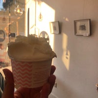 Photo taken at Fainting Goat Gelato by Pedro F. on 6/30/2021