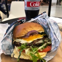 Photo taken at Built Custom Burgers by Ramon G. on 4/28/2018