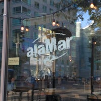 รูปภาพถ่ายที่ alaMar Kitchen &amp;amp; Bar โดย Jon P. เมื่อ 4/10/2022