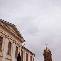 Photo taken at Усадьба князей Голицыных в Дубровицах by Anton K. on 10/20/2020