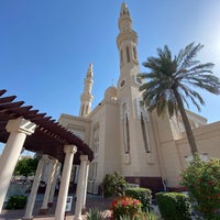 Photo taken at Jumeirah Mosque مسجد جميرا الكبير by Anton K. on 4/25/2023