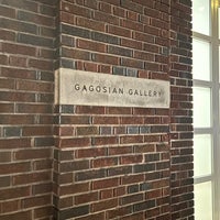 Photo taken at Gagosian Gallery by ふ り. on 12/15/2023