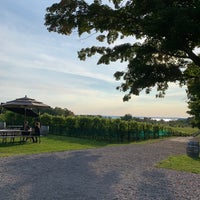 Photo taken at Bowers Harbor Vineyards by Kristen A. on 9/10/2021