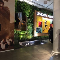 Photo taken at Under Armour by Stephane M. on 12/4/2016