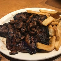 Photo taken at Texas Roadhouse by Kamil K. on 6/9/2018