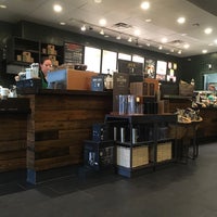 Photo taken at Starbucks by Luis Carlos D. on 4/26/2017