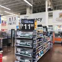 Photo taken at Walmart Supercenter by Luis Carlos D. on 12/2/2018