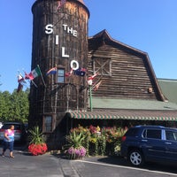 Photo taken at The Silo Restaurant and Country Store by Ron C. on 9/4/2016