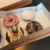 6/26/2020 tarihinde Al P.ziyaretçi tarafından Duck Donuts'de çekilen fotoğraf
