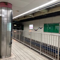 Photo taken at Sennichimae Line Namba Station (S16) by きるしぇ on 2/23/2023