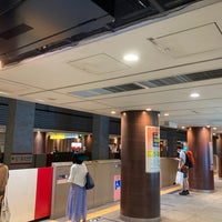 Photo taken at Marunouchi Line Otemachi Station (M18) by きるしぇ on 8/20/2022